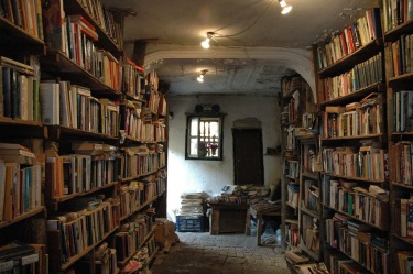 library-books-syria-947e59-1024